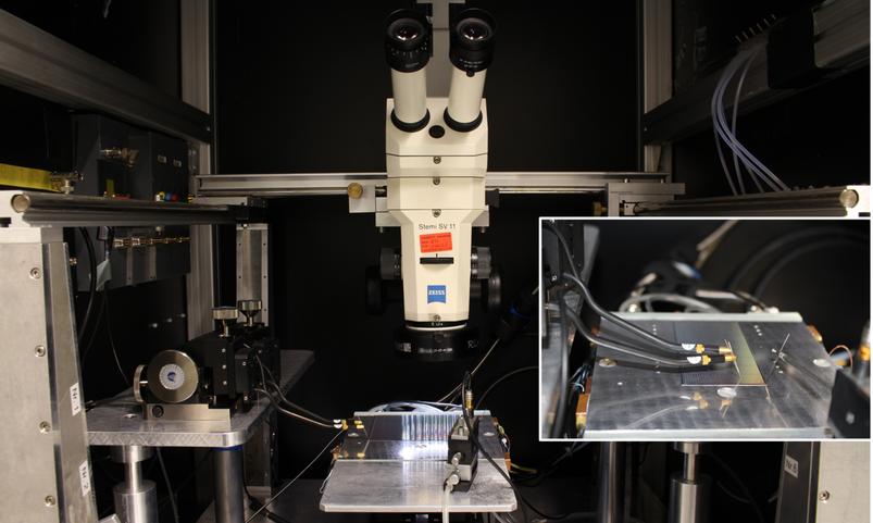 Halbautomatische Probestation.